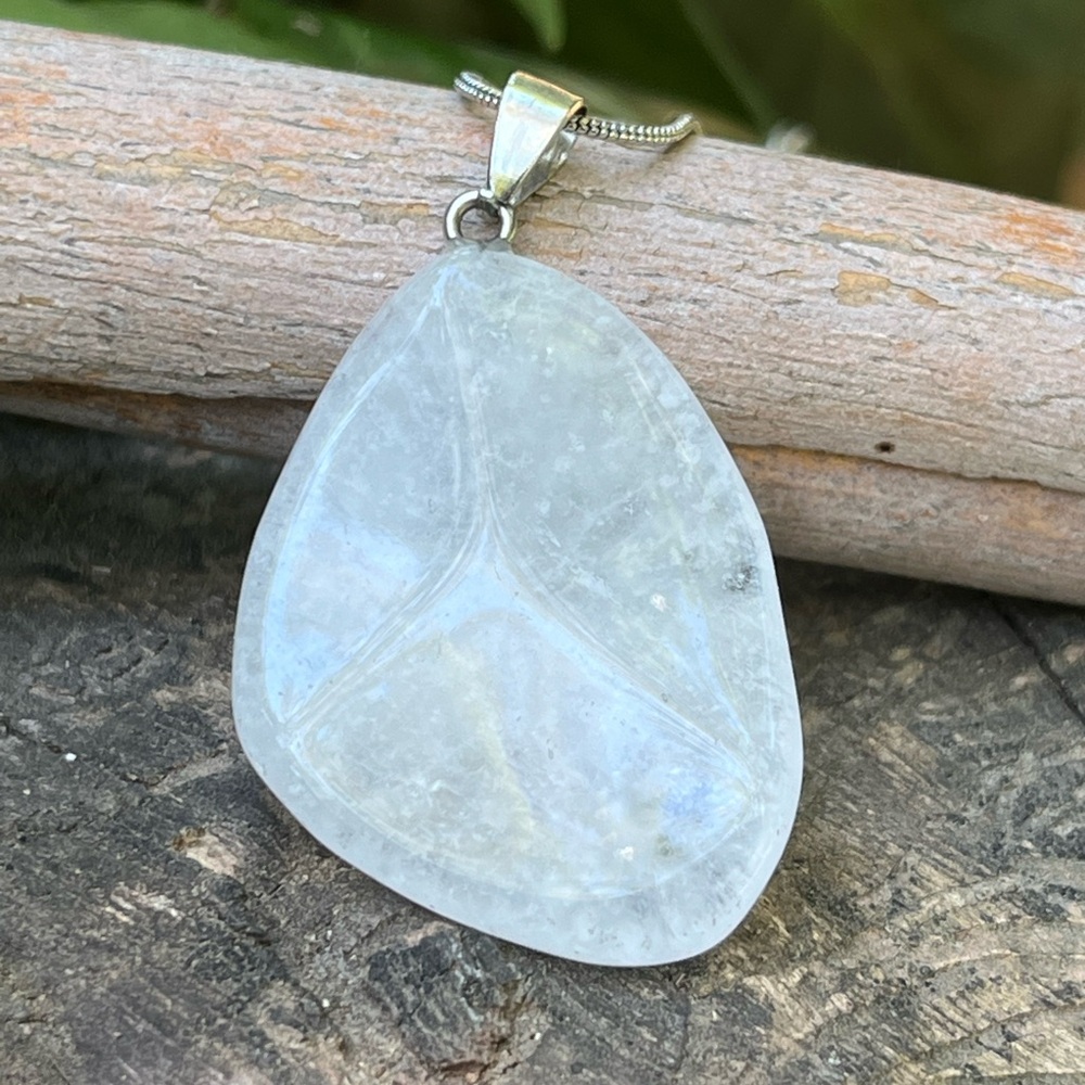 Stainless steel free‎ form clear Quartz pendant